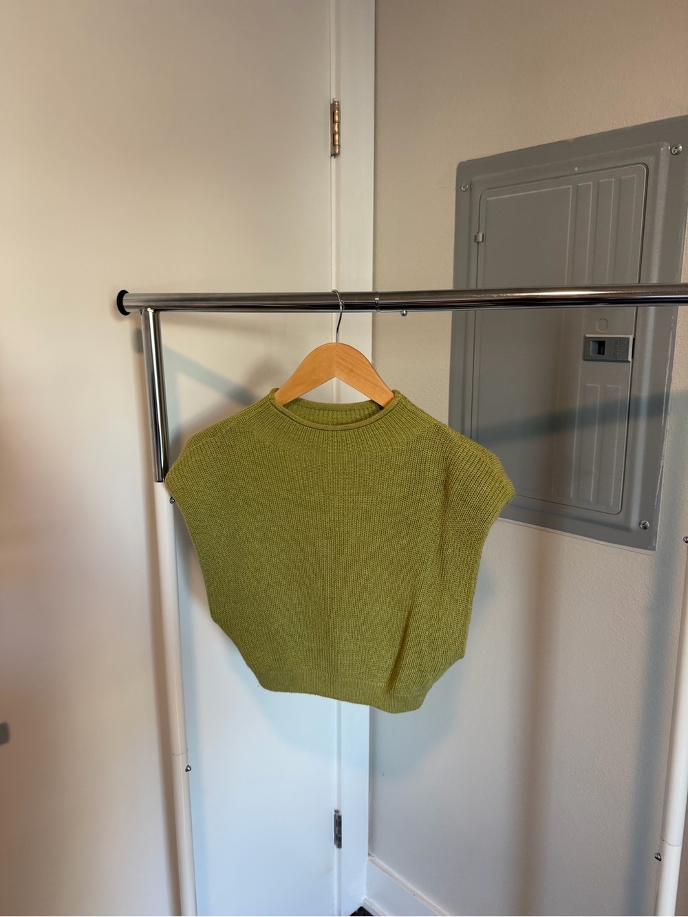 L’Academie Rib-knit Cropped Sweater